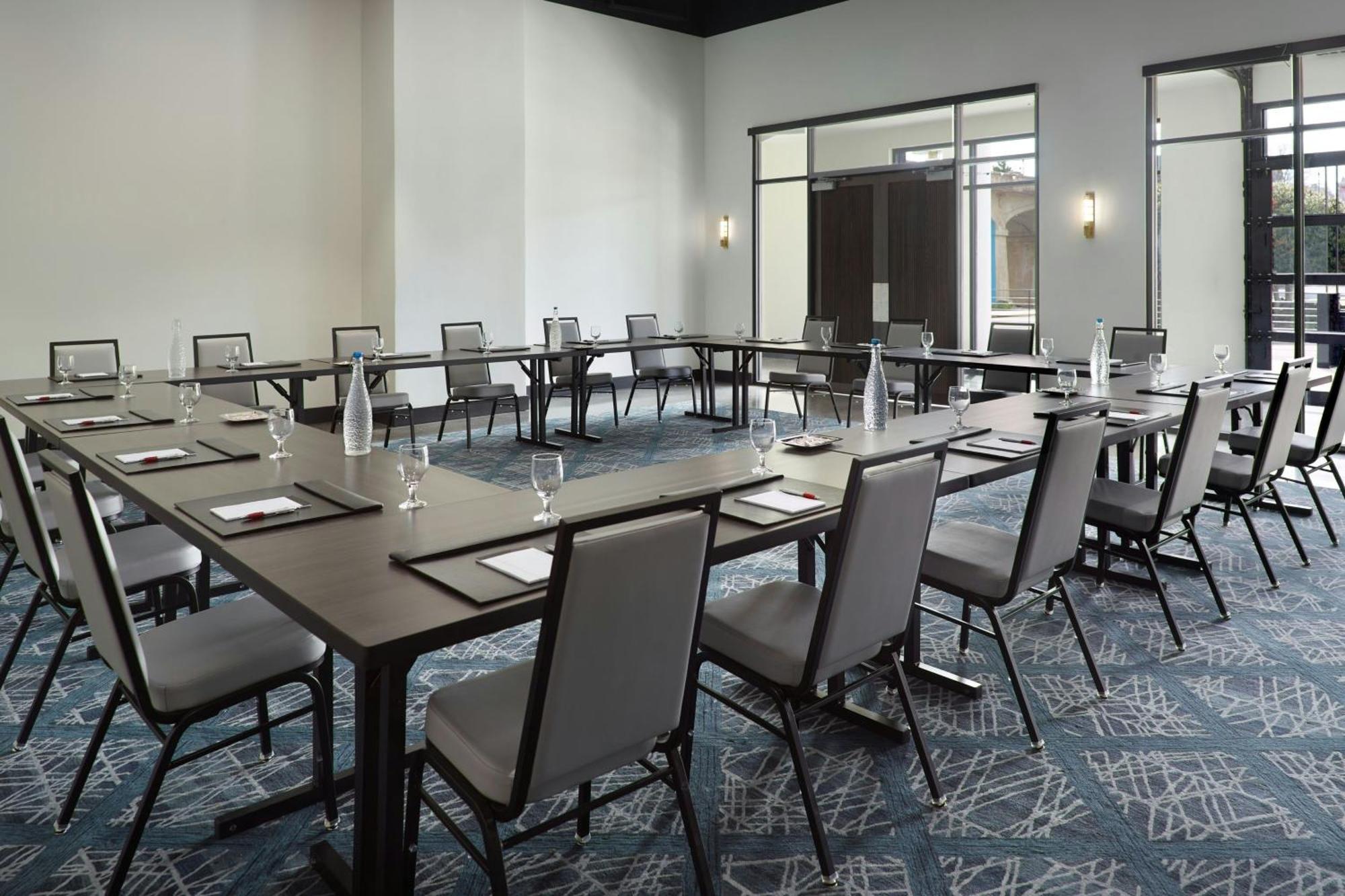 Marriott Knoxville Downtown Ngoại thất bức ảnh